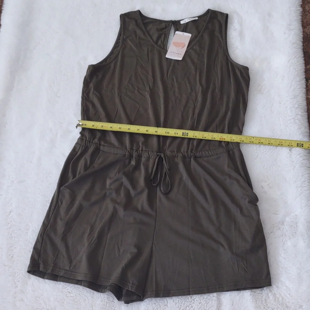 KIRUNDO, Sleeveless Crew neck shorts romper. - Picture 8 of 10